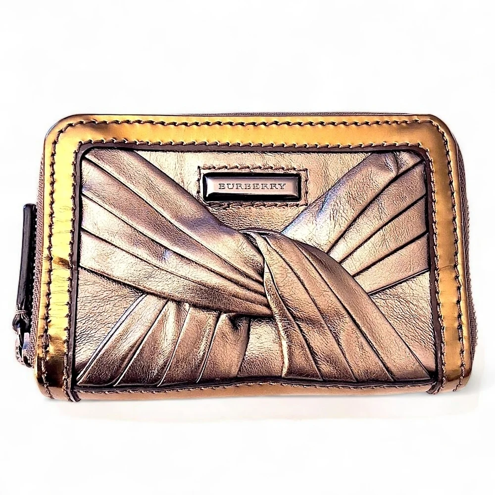 Burberry Metallic Knot Leather Small Zip Wallet